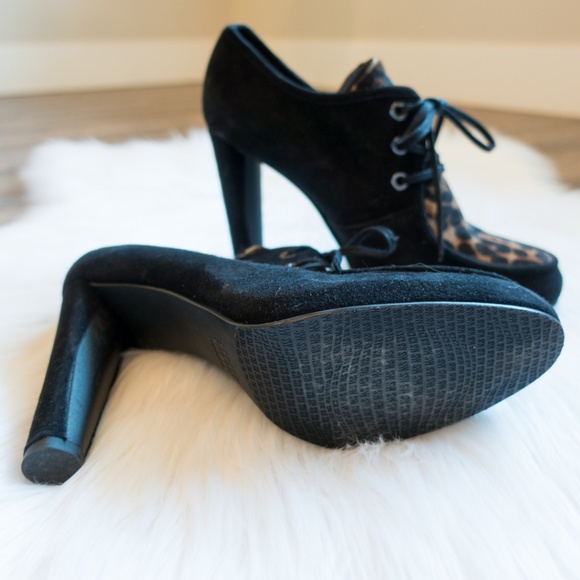 Stuart Weitzman Leopard Suede Booties - Picture 5 of 5